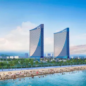 Отель Orbi Twin Towers, Батуми