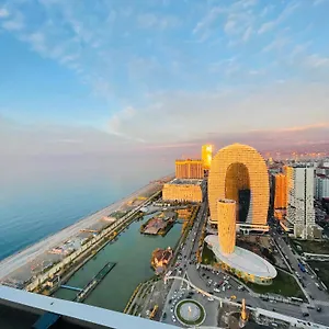 Отель Luxury, Батуми